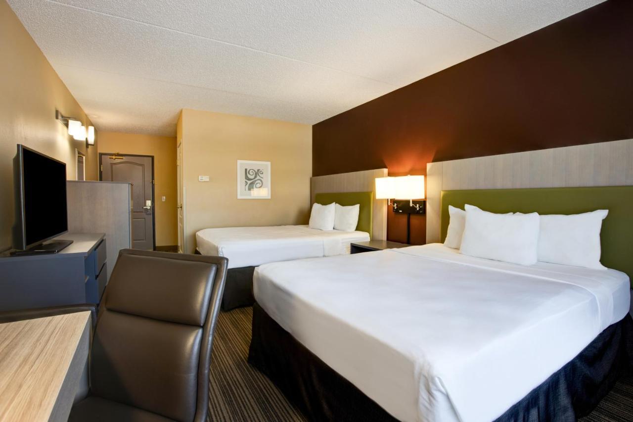 Comfort Inn & Suites St Paul Northeast Vadnais Heights 部屋 写真