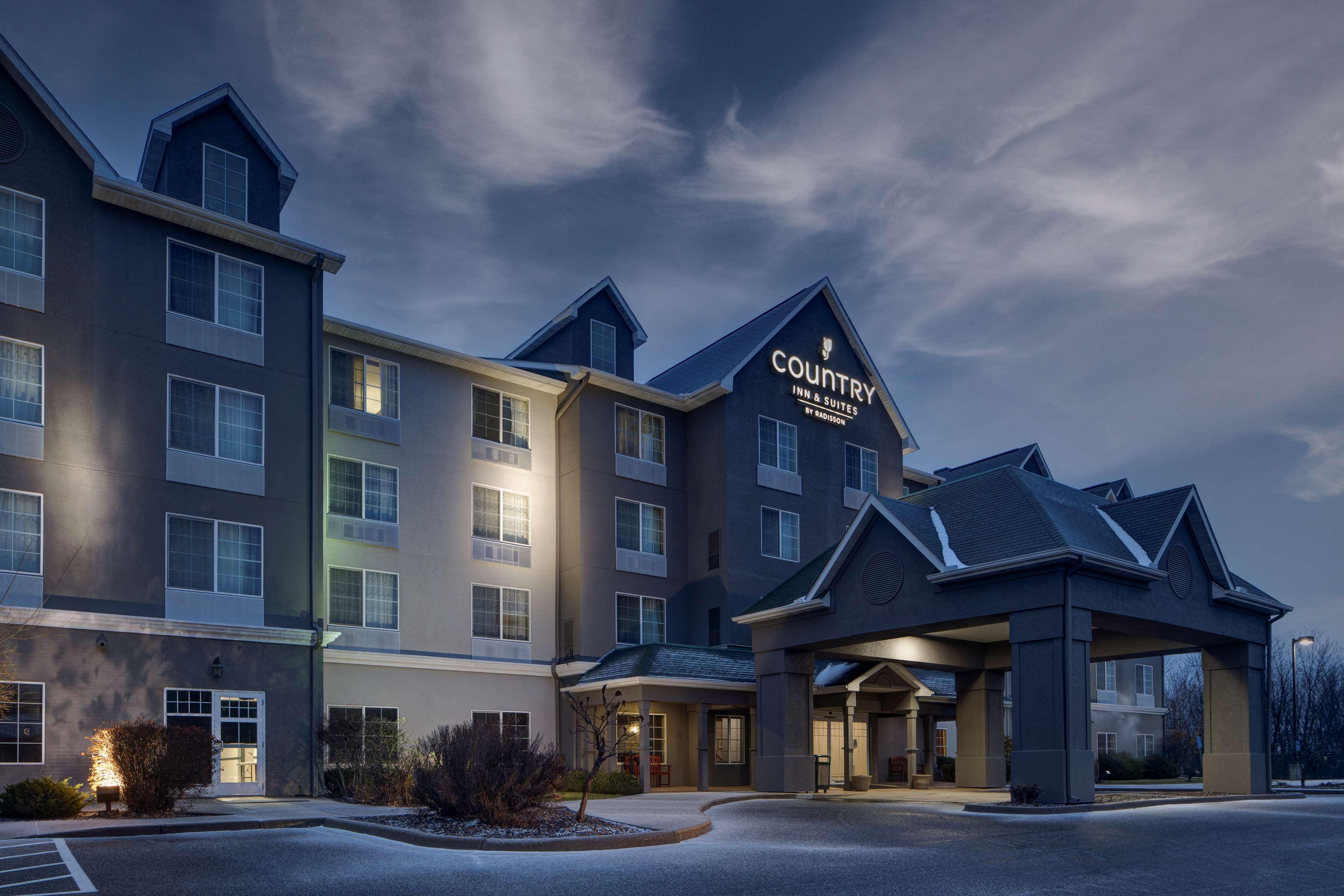 Comfort Inn & Suites St Paul Northeast Vadnais Heights エクステリア 写真