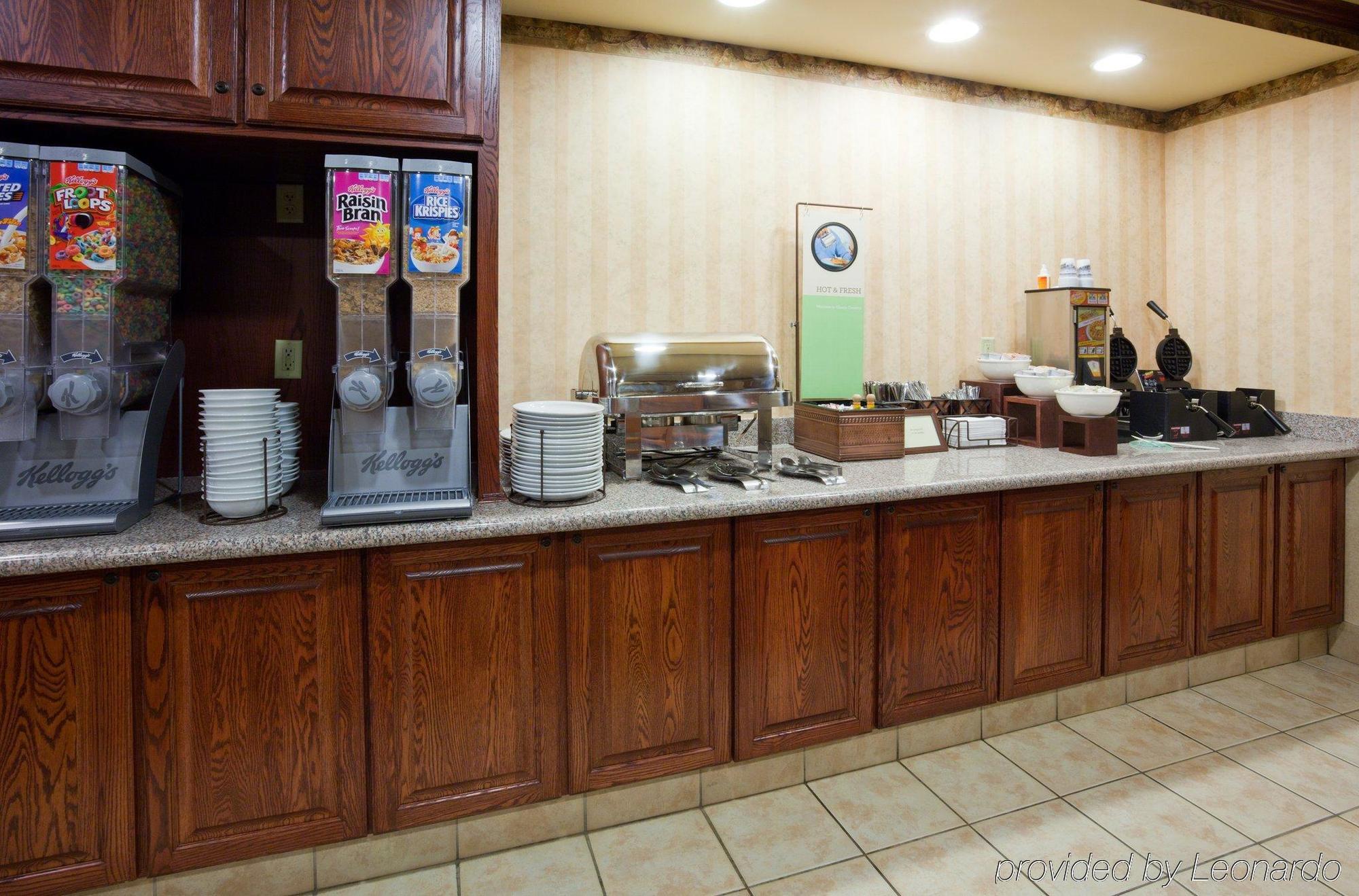 Comfort Inn & Suites St Paul Northeast Vadnais Heights エクステリア 写真